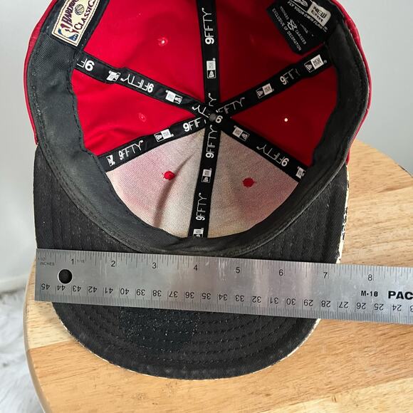 Miami Heat New Era SnapBack Hat - Picture 12 of 13